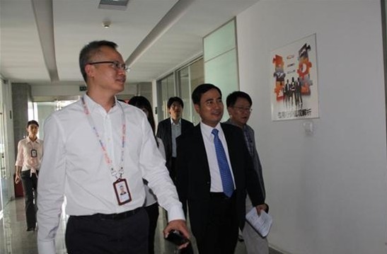 張家港浦項(xiàng)不銹鋼有限公司總經(jīng)理金容敏先生一行到訪信用行