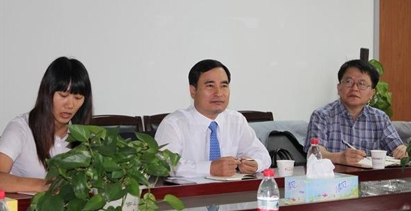 張家港浦項(xiàng)不銹鋼有限公司總經(jīng)理金容敏先生一行到訪信用行